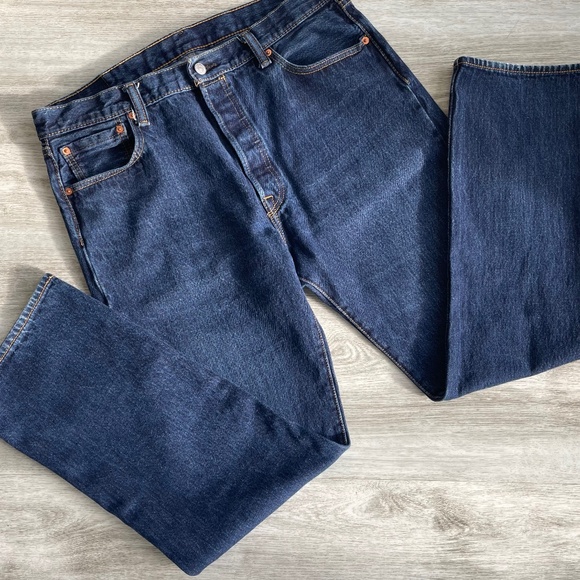 Men's 501 Original | Size: 36 x 30** - Picture 4 of 16